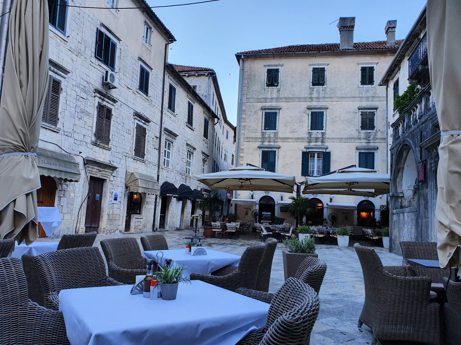 Boutique Hotel Astoria, קוטור, מונטנגרו