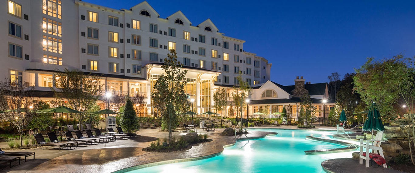 Dollywood's DreamMore Resort and Spa