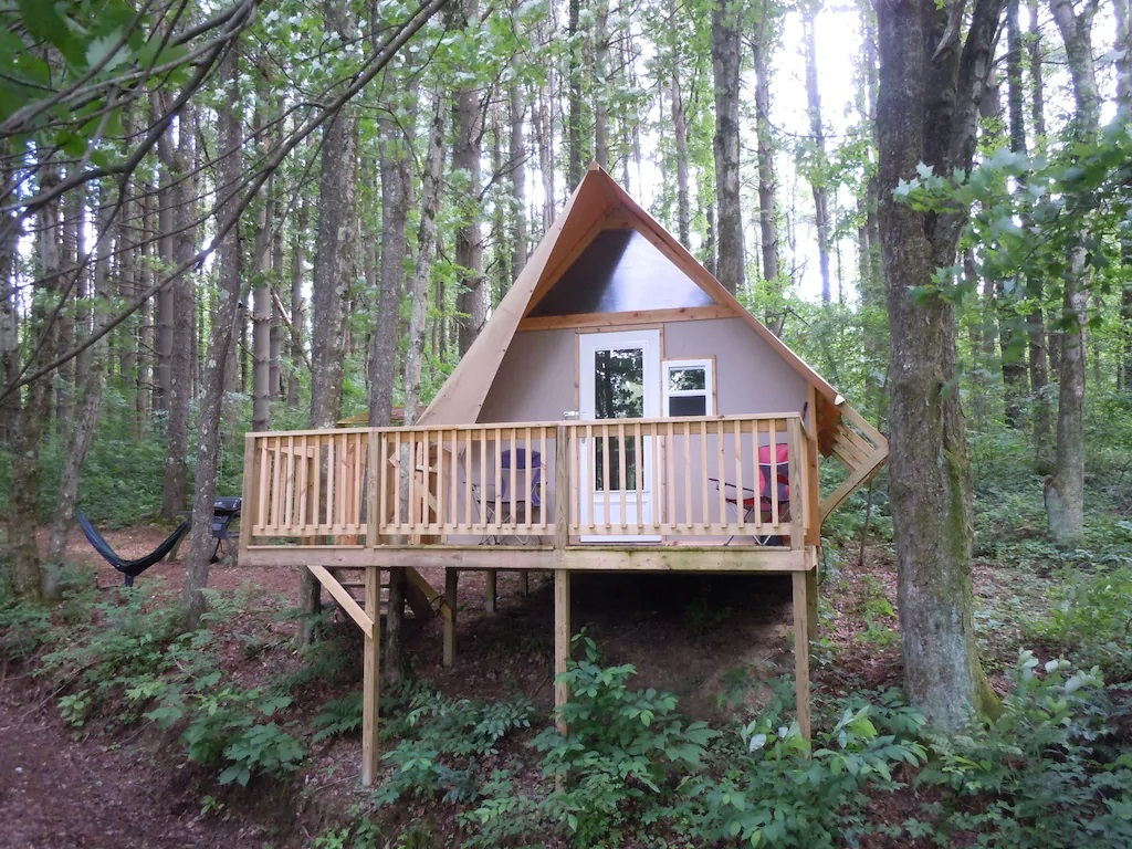 Pine Lakes Lodge