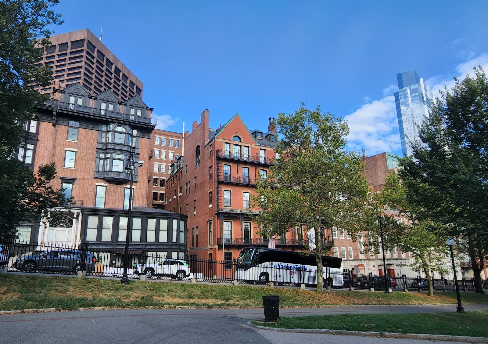 Boston, MA