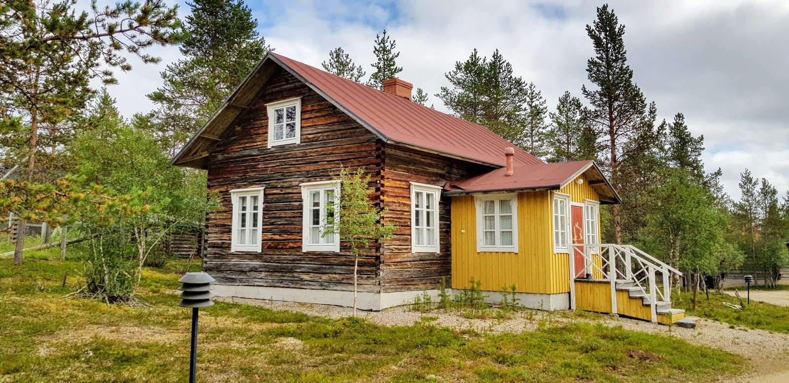 Kakslauttanen Arctic Resort