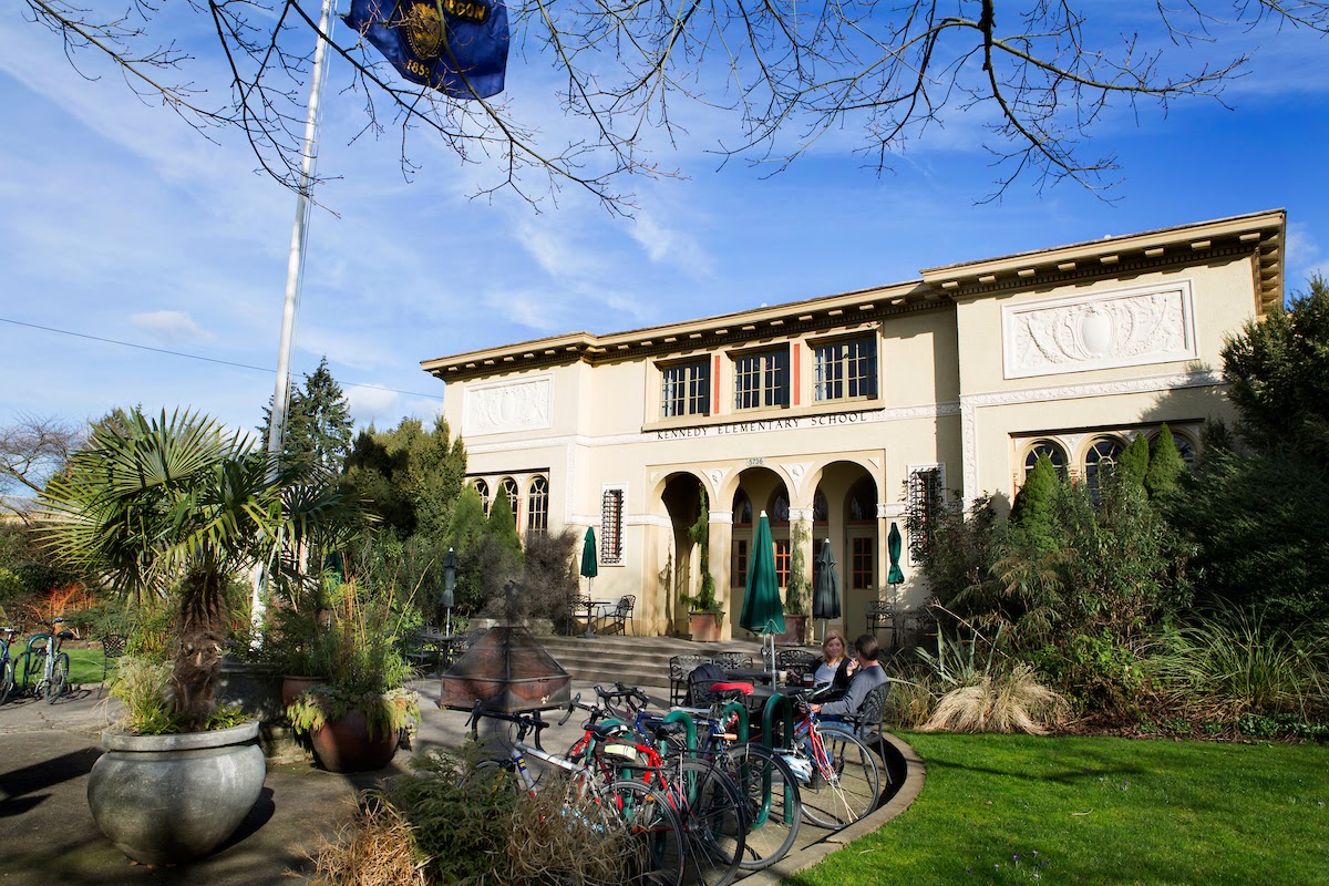 McMenamins Kennedy School