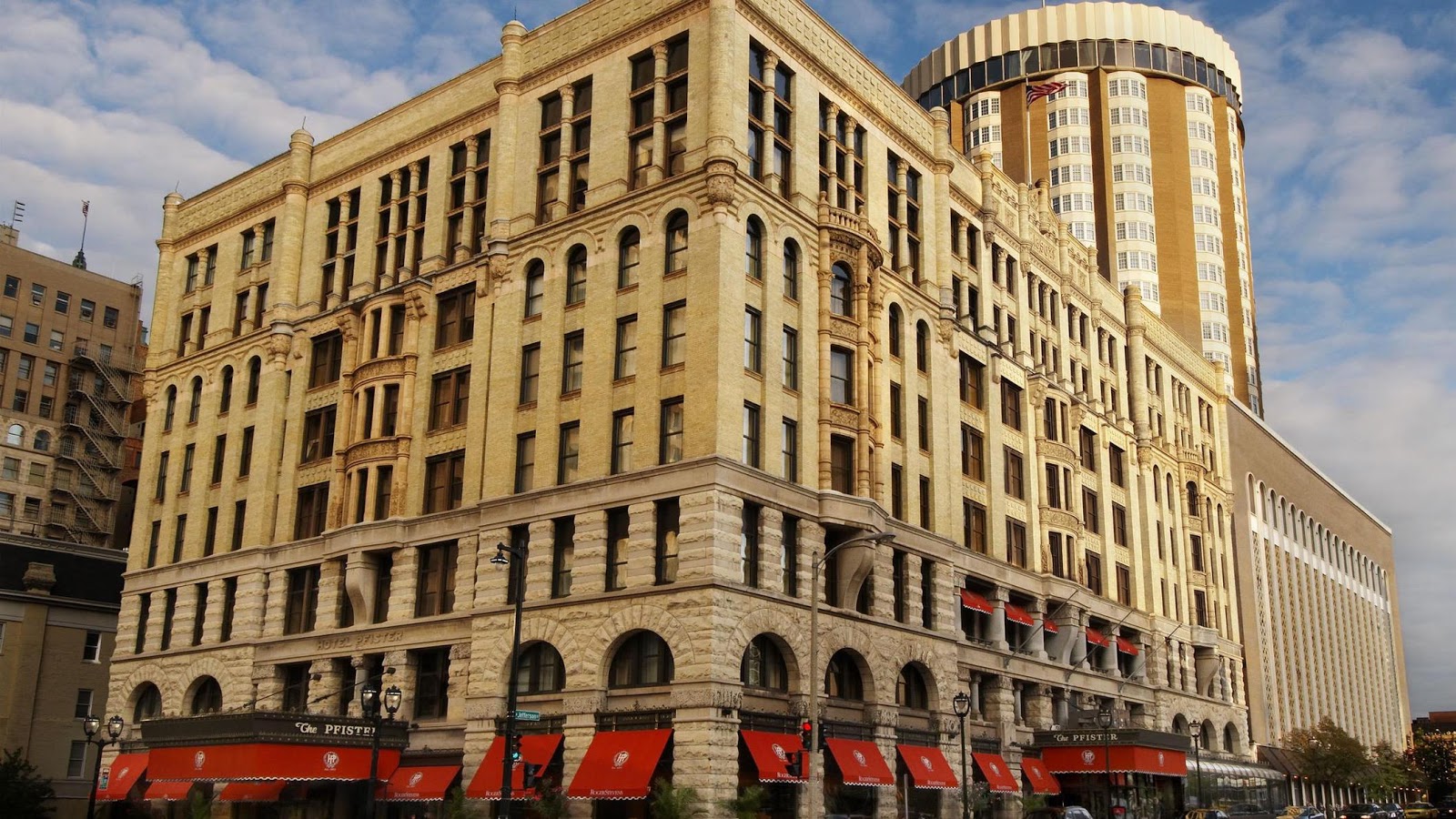 The Pfister Hotel (Milwaukee)