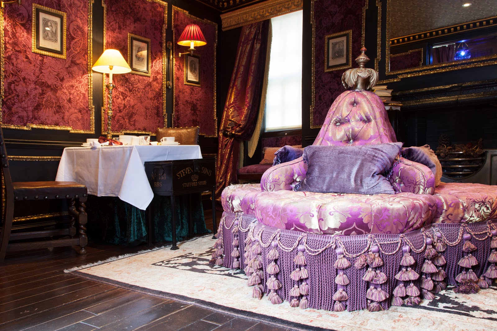 The Witchery by the Castle