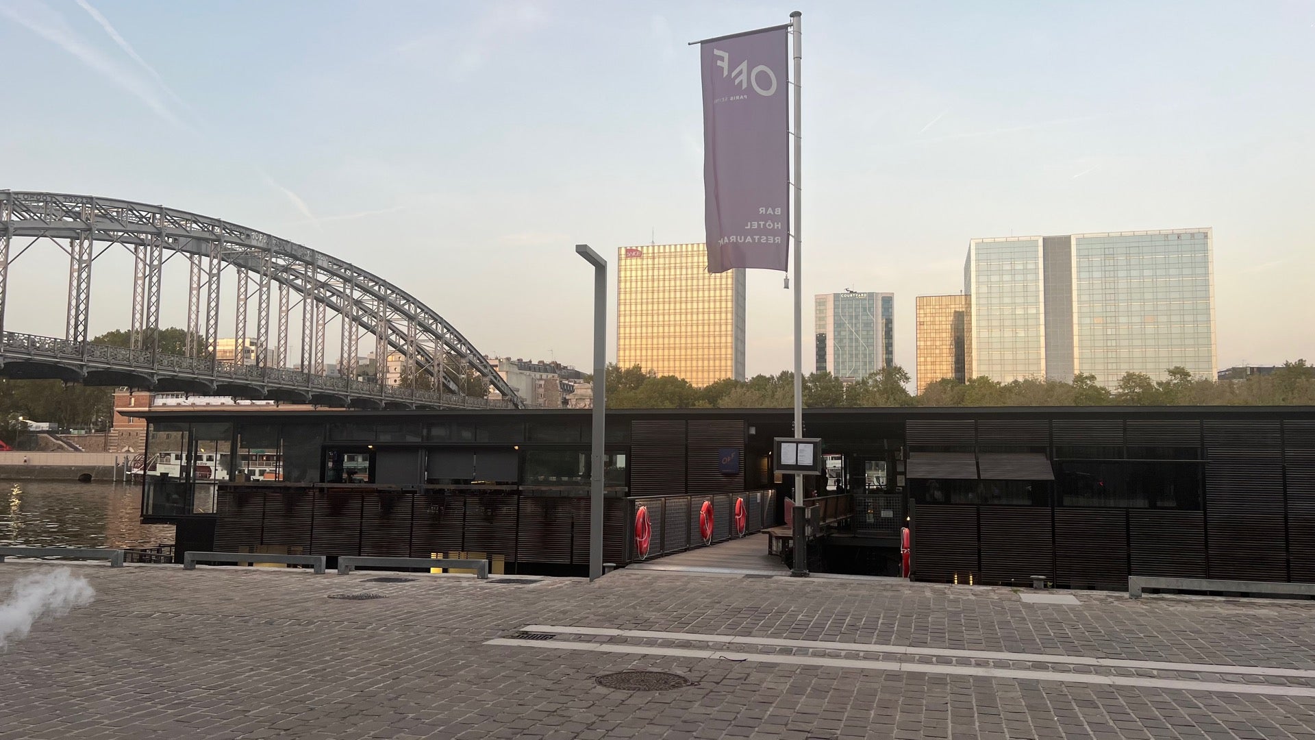 Hotel Off Paris Seine